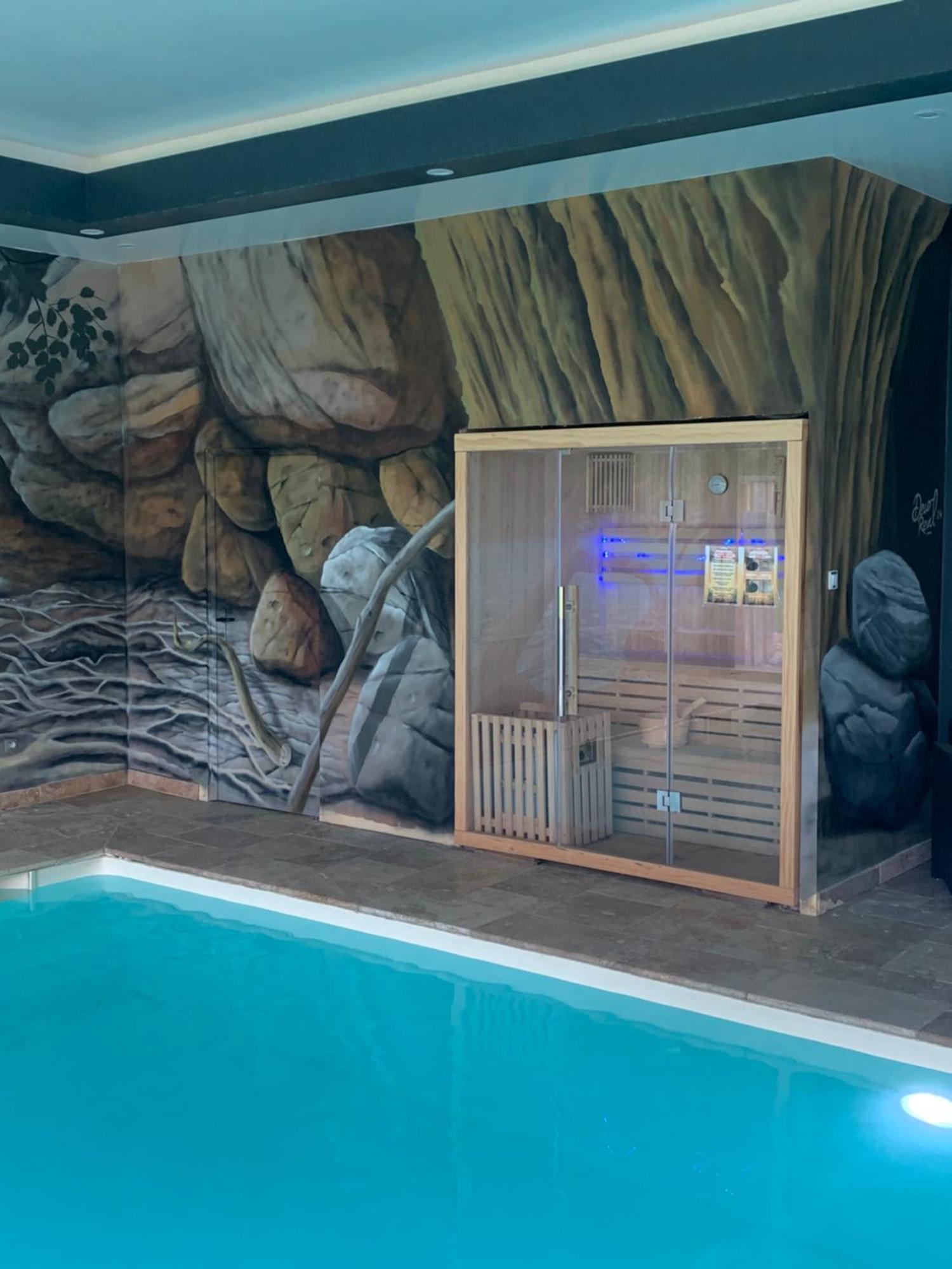 Cottage piscine intérieure31degrés ZOO LA FLECHE24H du Mans Clermont-Creans Esterno foto
